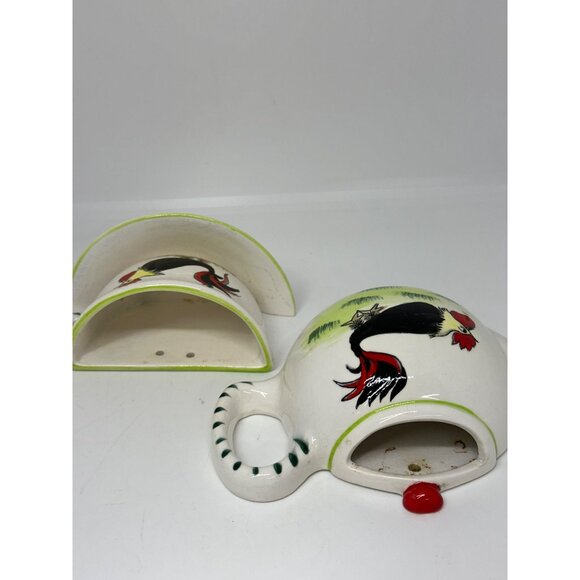 Vintage Japan Ceramic Rooster Teapot and Wall Pocket Mid-Century Farmhouse Decor - Picture 8 of 11